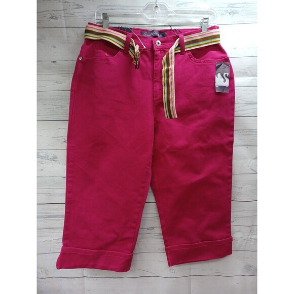 Gloria Vanderbilt AMANDA Denim Capris Pink Fuchsia Belted Sz 8 NWT Stretch - Picture 1 of 11